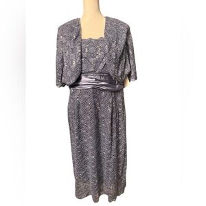 Kathy Roberts 2 piece set in lace with sequins in periwinkle Women’s size 16